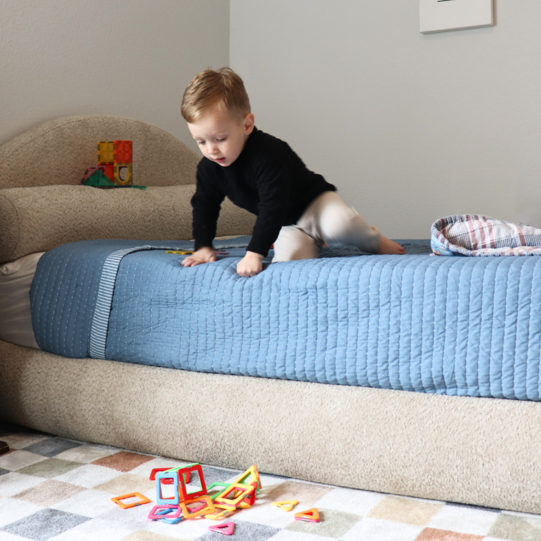 Kids Luna Bed Set: Bed Frame and Headboard Set | Teddy